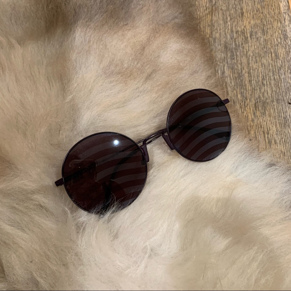 Purple Fendi Sunglasses 😈 with fun design!